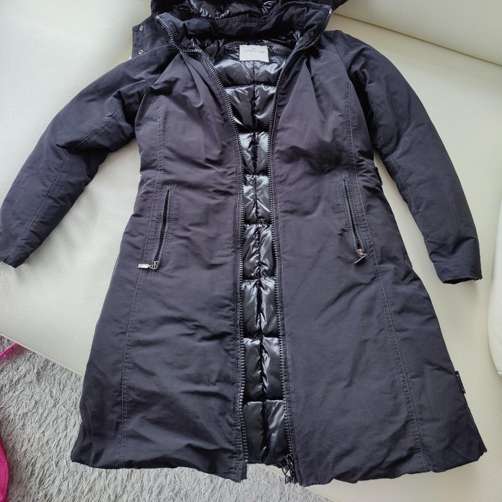 Moncler Womens Coat  Black Size 1